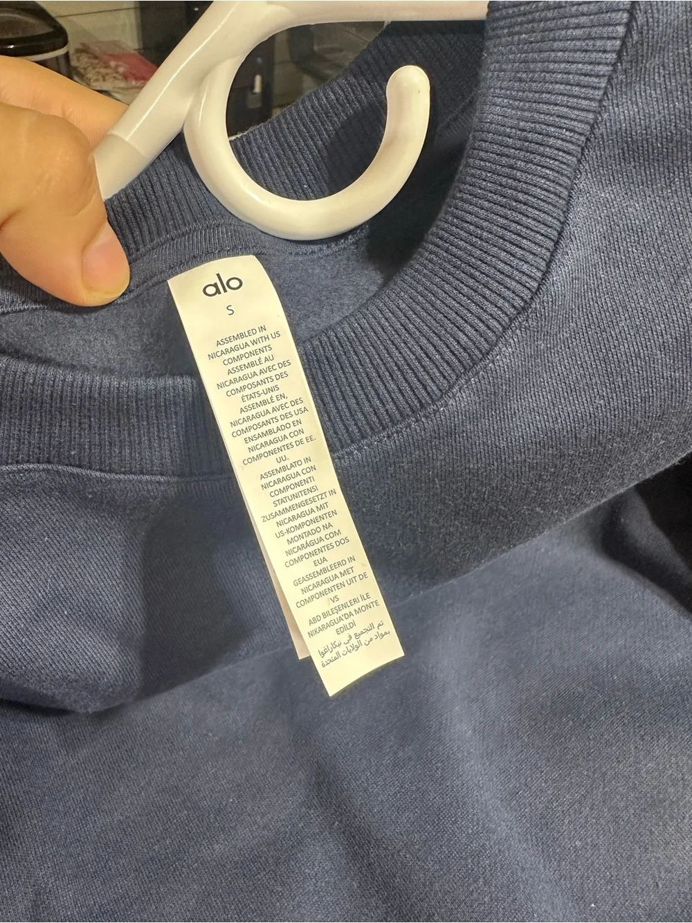 ALO Yoga Unisex Crewneck Sweatshirt in Navy